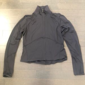 Lululemon half zip long sleeve pullover